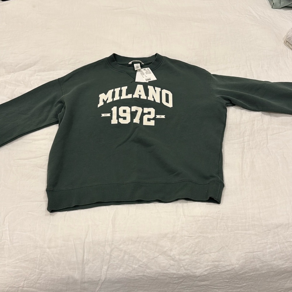 Dark Green h&m Milano crew neck sweatshirt - size S